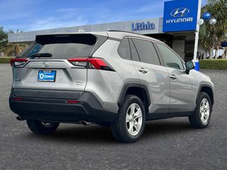 Used 2020 Toyota RAV4 XLE video 2