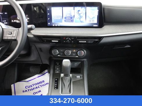 New 2026 Nissan Kicks S image 18