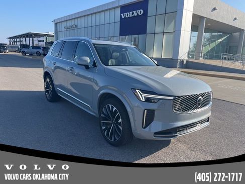 Used 2025 Volvo XC90 B6 Plus w/ Protection Package Premier image 3