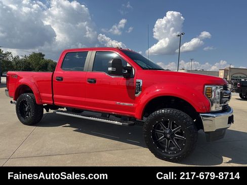 Used 2019 Ford F250 XL w/ STX Appearance Package image 31