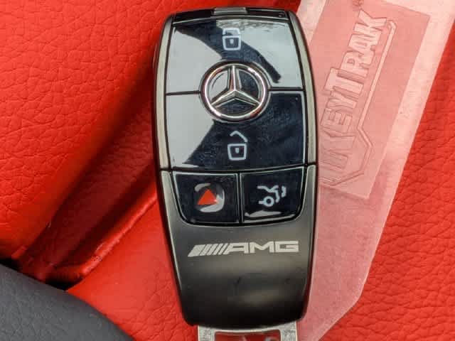Used 2026 Mercedes-Benz GLB 35 AMG 4MATIC image 33