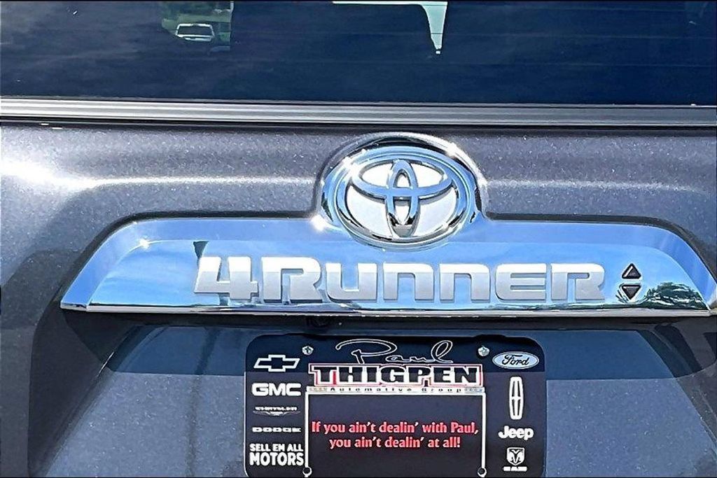 Used 2023 Toyota 4Runner Limited AWD/4WD image 24