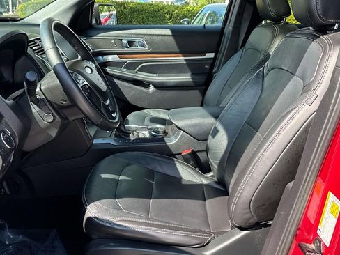 Used 2018 Ford Explorer Limited w/ Equipment Group 301A image 16