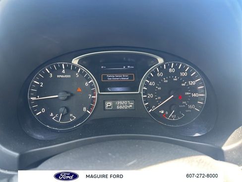 Used 2015 Nissan Altima 3.5 SL FWD image 16