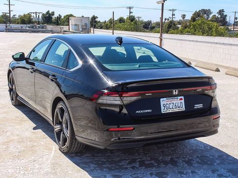 Certified 2023 Honda Accord Sport image 4