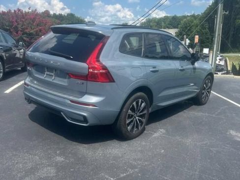 Used 2024 Volvo XC60 B5 Core w/ Protection Package Premier AWD/4WD image 2