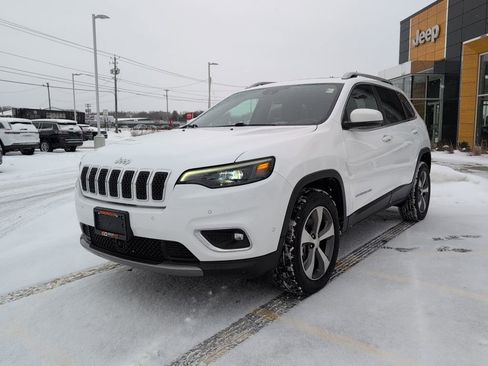 Used 2021 Jeep Cherokee Limited image 3