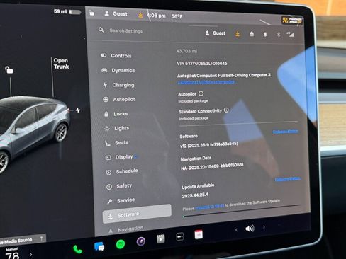 Used 2020 Tesla Model Y Long Range image 39
