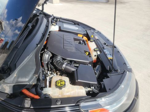 Used 2013 Chevrolet Volt Premium w/ Premium Trim Package FWD image 29