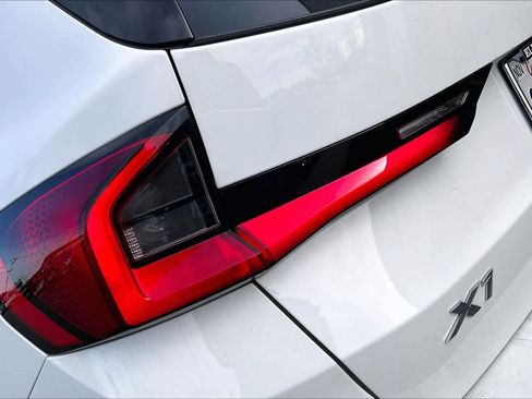 Certified 2023 BMW X1 xDrive28i w/ Convenience Package image 30