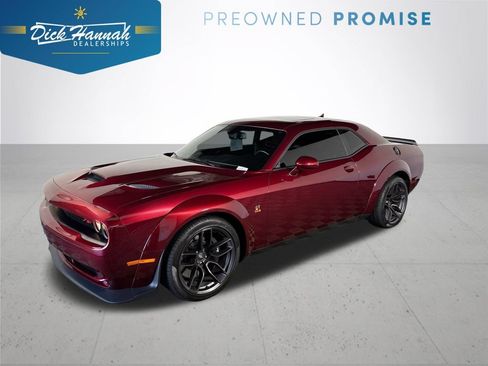 Used 2021 Dodge Challenger R/T Scat Pack RWD image 1