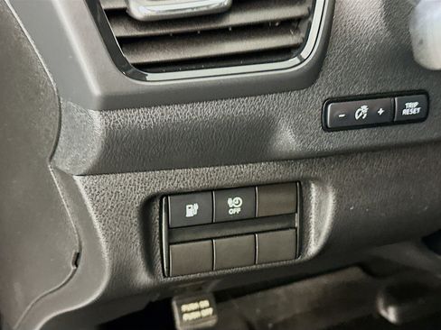 Used 2018 Nissan Leaf SV image 17