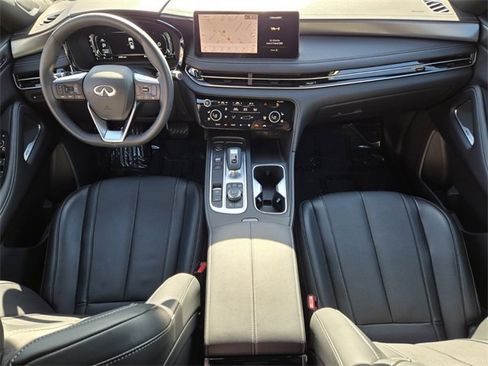Certified 2025 INFINITI QX60 Luxe w/ Black Edition image 16