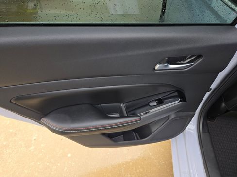 Used 2023 Nissan Altima 2.5 SR w/ SR Premium Package FWD image 15