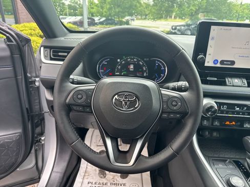 Used 2024 Toyota RAV4 XSE w/ Weather Package AWD/4WD image 29