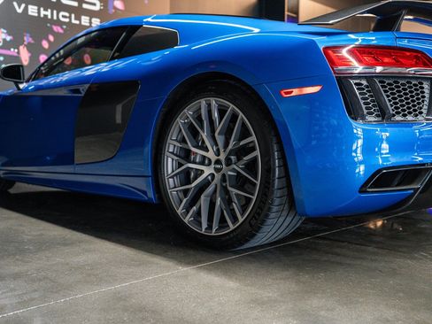 Used 2017 Audi R8 V10 plus AWD/4WD image 16