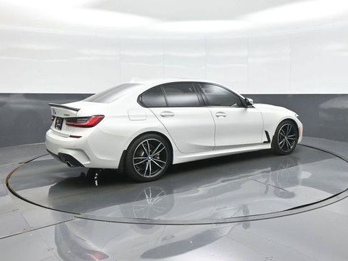 Used 2019 BMW 330i xDrive Sedan w/ M Sport Package AWD/4WD image 7