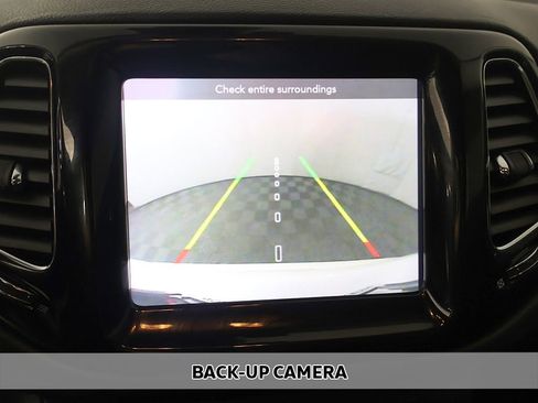 Used 2021 Jeep Compass Limited image 6