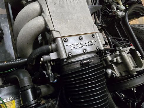 Used 1987 Chevrolet Corvette Convertible image 21