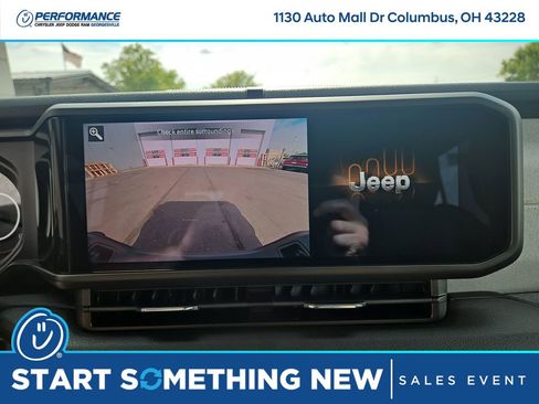 New 2025 Jeep Gladiator Willys image 23