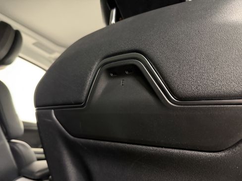 Used 2025 Lincoln Navigator L Reserve image 25