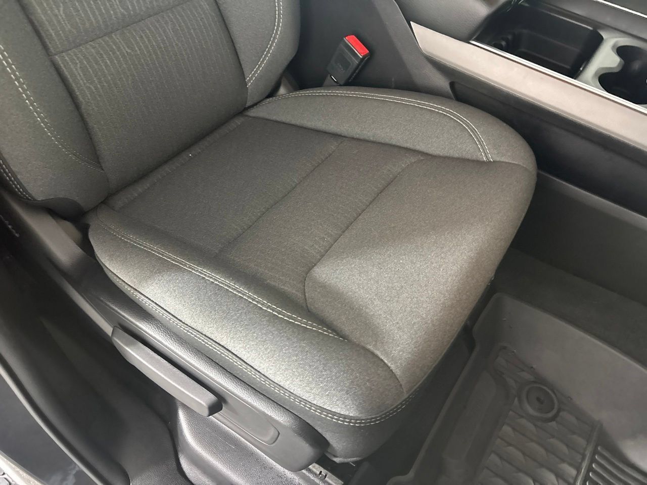 Used 2022 RAM 1500 Big Horn RWD image 27