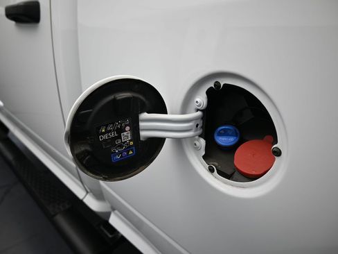 New 2026 RAM 3500 Tradesman image 32