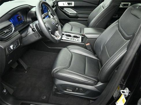 Certified 2021 Ford Explorer ST w/ ST Street Pack image 10