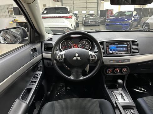 Used 2014 Mitsubishi Lancer SE image 19