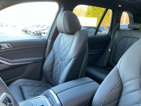 Certified 2024 BMW X5 sDrive40i w/ M Sport Package image 28