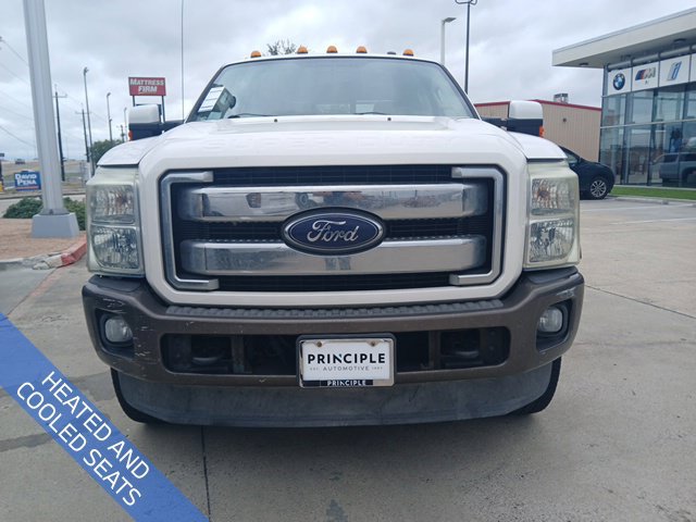 Used 2015 Ford F250 King Ranch w/ FX4 Off-Road Package AWD/4WD image 2