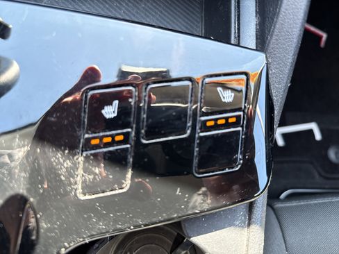 Used 2023 Kia Sportage LX image 27