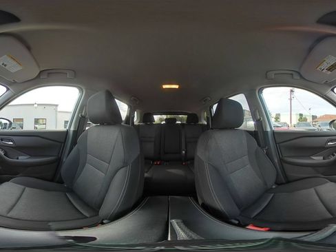 Used 2026 Nissan Rogue SV FWD image 43