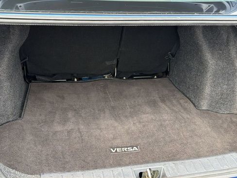Used 2023 Nissan Versa SV image 13