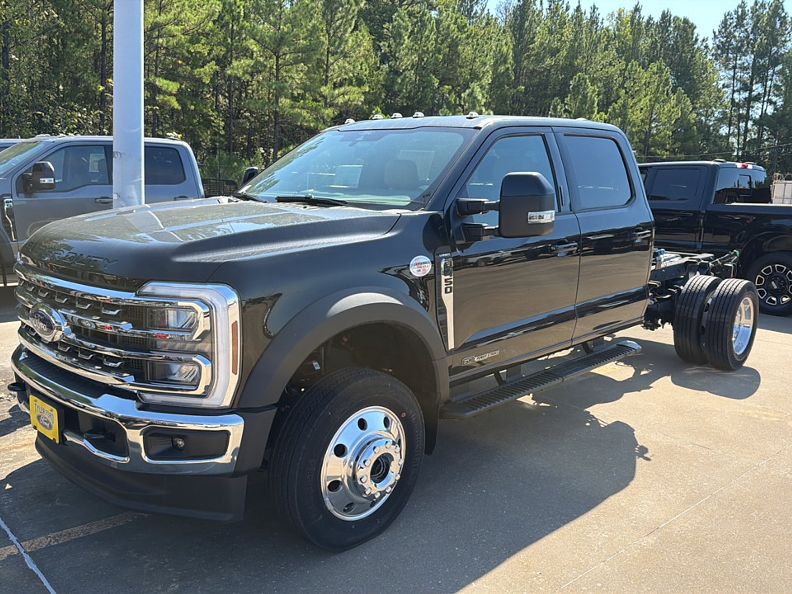 New 2026 Ford F450 Lariat AWD/4WD image 3