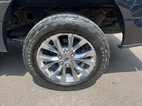 Used 2017 Ford F150 XLT w/ Equipment Group 302A Luxury AWD/4WD image 9