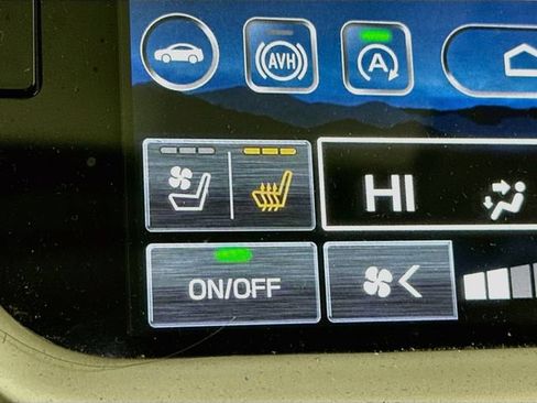 Certified 2024 Subaru Outback Touring AWD/4WD image 22