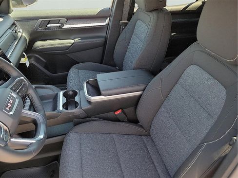 New 2026 GMC Terrain Elevation image 14