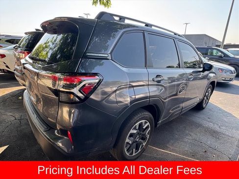 Used 2025 Subaru Forester Premium w/ Convenience Package #1 AWD/4WD image 5