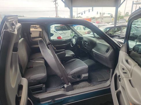 Used 1997 Ford F150 XLT image 5