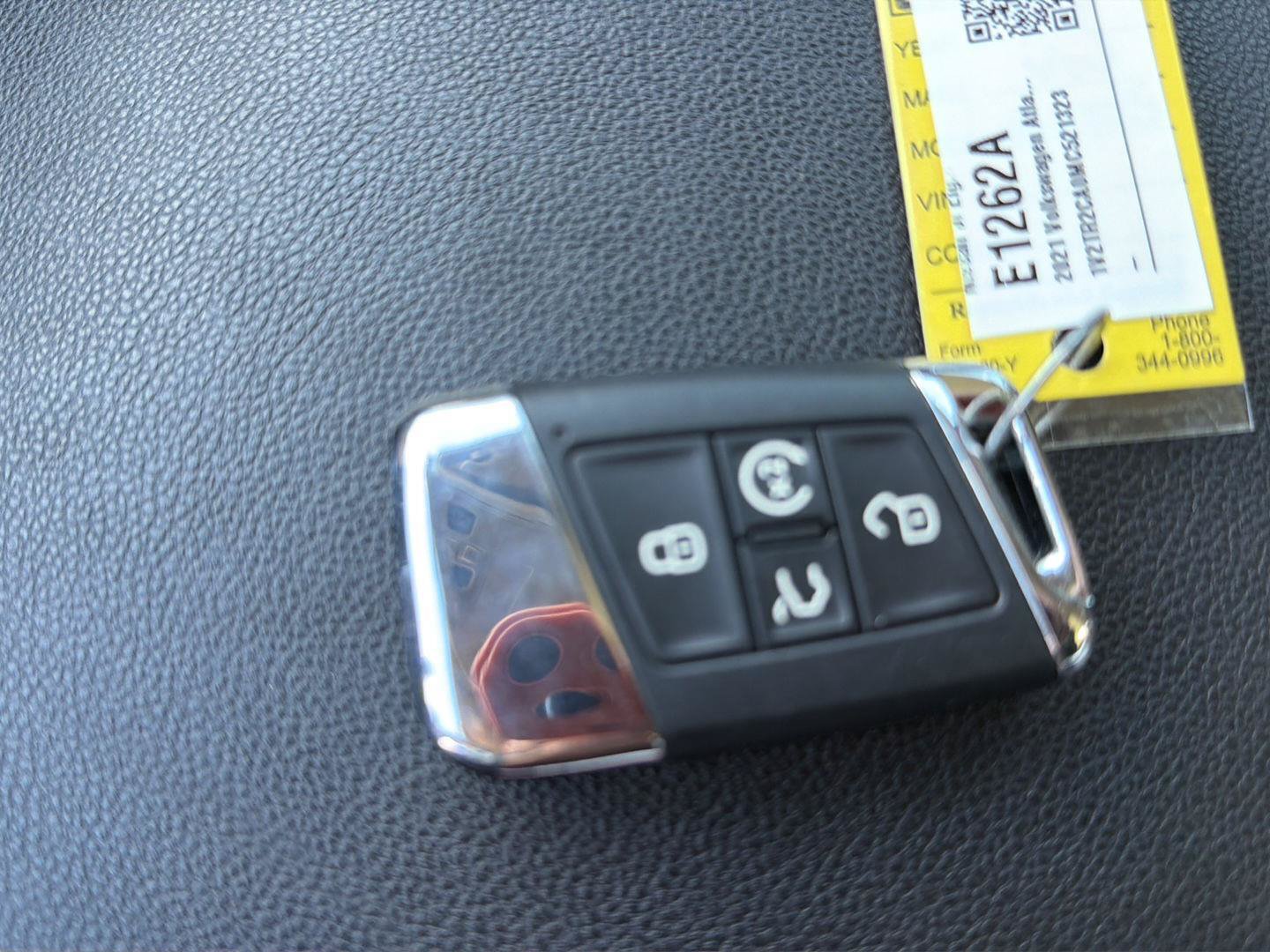 Used 2021 Volkswagen Atlas SEL Premium AWD/4WD image 32