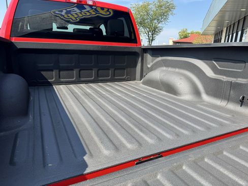 Used 2019 RAM 1500 Tradesman AWD/4WD image 16