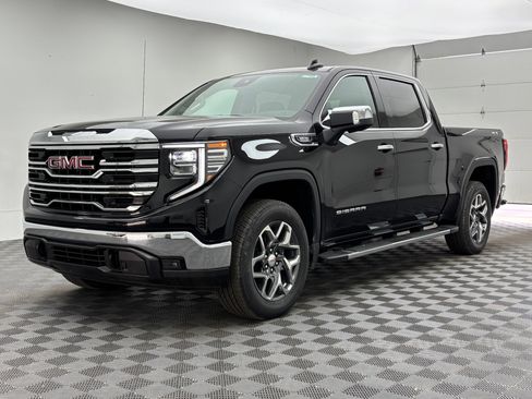 New 2026 GMC Sierra 1500 SLT w/ SLT Premium Package AWD/4WD image 3