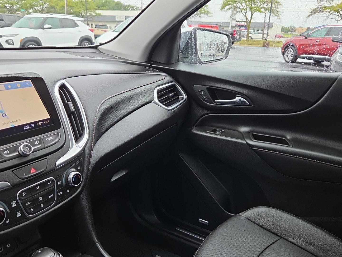 Used 2021 Chevrolet Equinox Premier FWD image 24