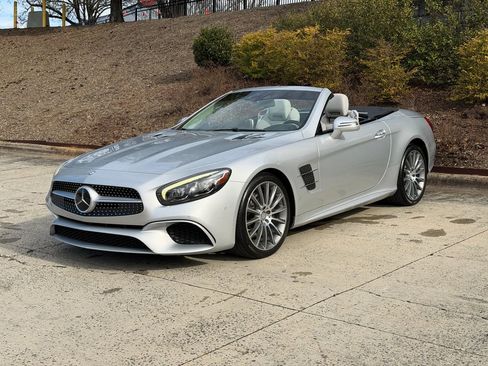 Used 2017 Mercedes-Benz SL 450 image 8