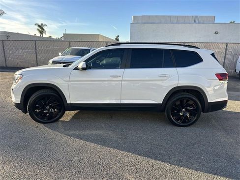 Used 2024 Volkswagen Atlas SE image 7