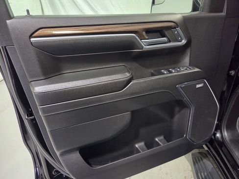 Used 2024 Chevrolet Silverado 1500 RST w/ Convenience Package II AWD/4WD image 17