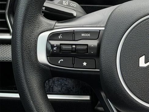 Used 2024 Kia Sportage LX image 13