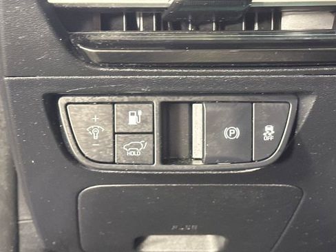 Used 2022 Kia EV6 GT-Line w/ GT-Line Suede Seat Package image 19