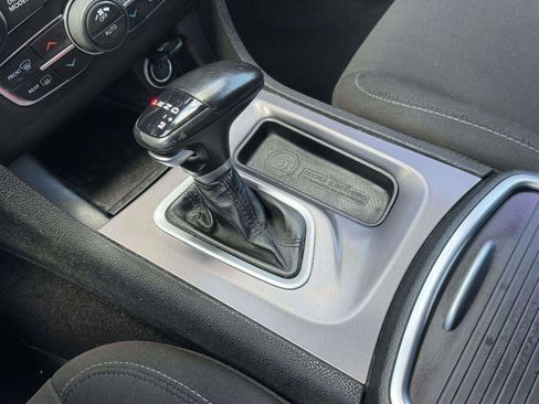Used 2022 Dodge Charger Scat Pack RWD image 38